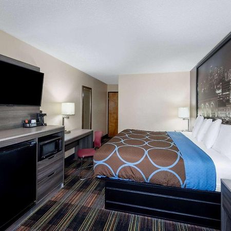 Super 8 By Wyndham Kansas City At Barry Road/Airport Ngoại thất bức ảnh