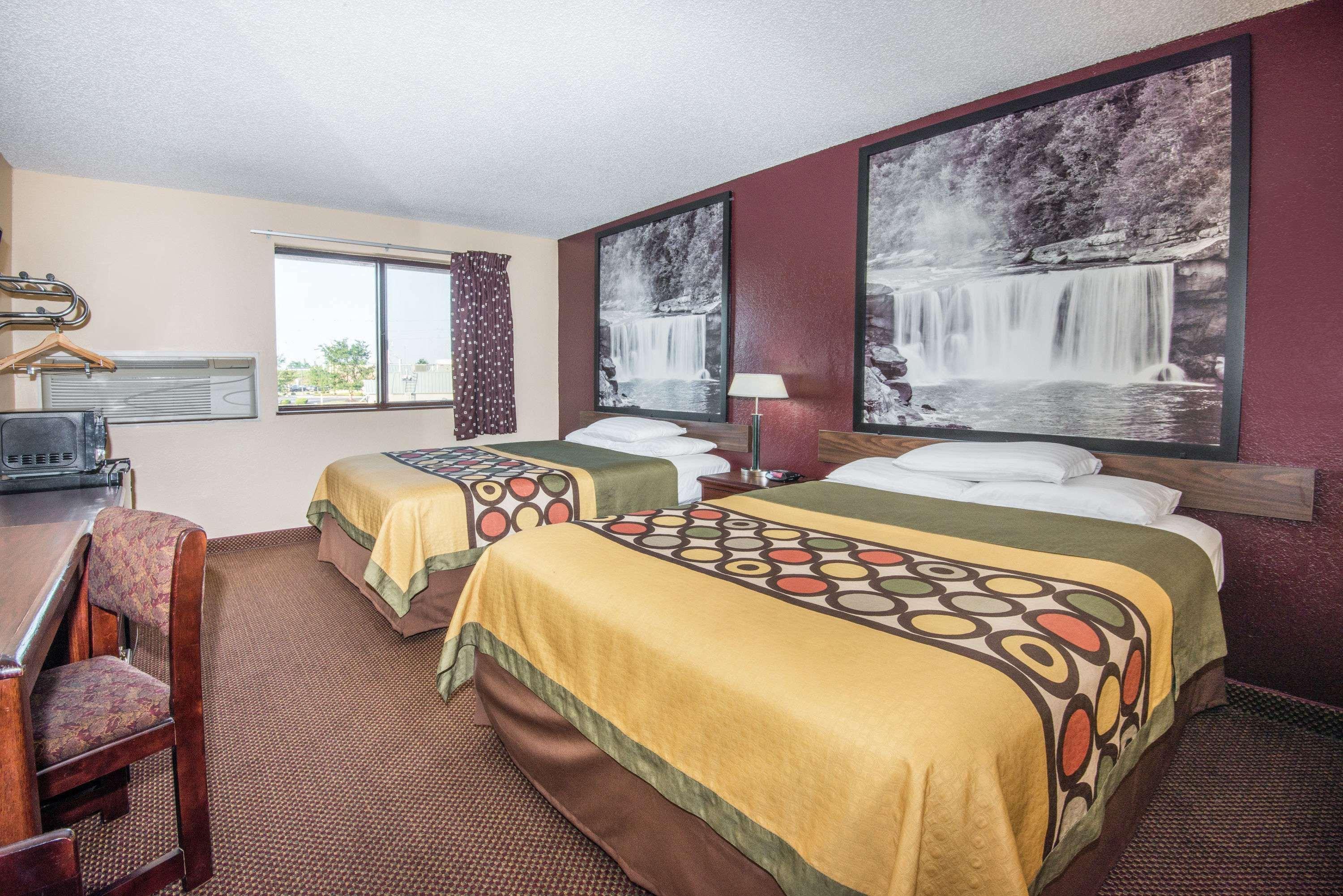 Super 8 By Wyndham Kansas City At Barry Road/Airport Ngoại thất bức ảnh