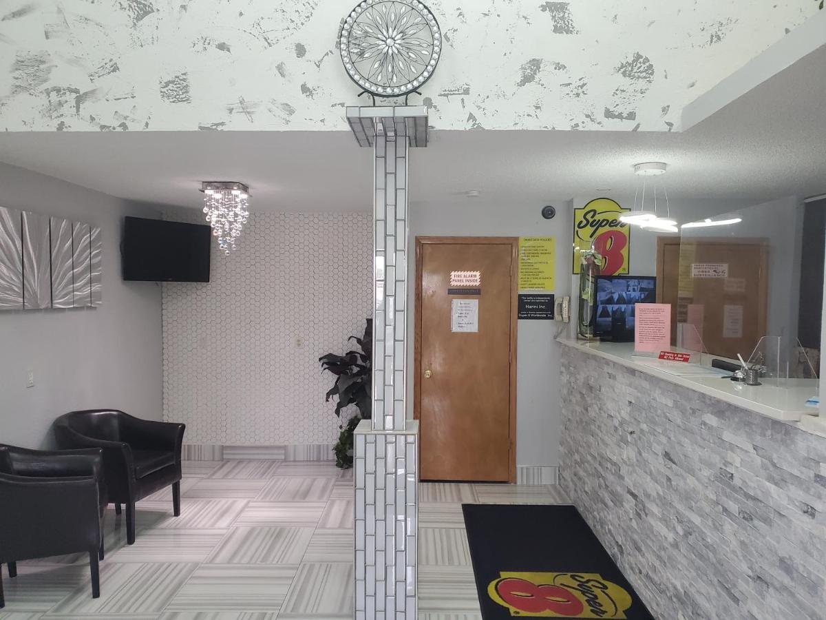 Super 8 By Wyndham Kansas City At Barry Road/Airport Ngoại thất bức ảnh